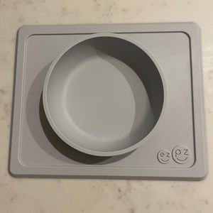 EzPz Mini Bowl Placemat in Pewter